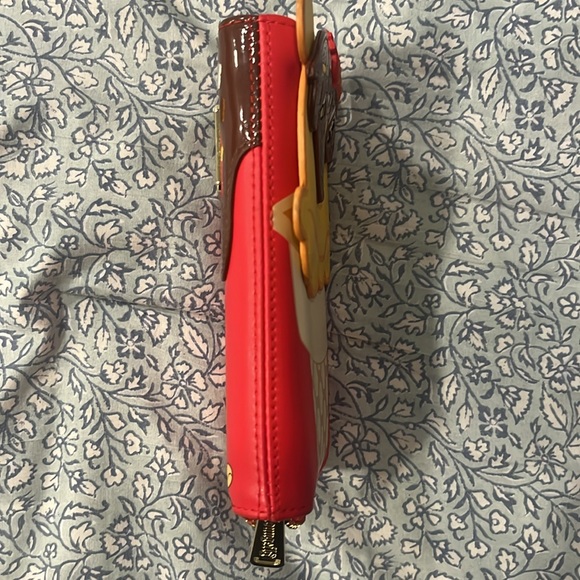 NWOT-Loungefly Winnie the Pooh wallet with ice cream cone - Picture 5 of 7